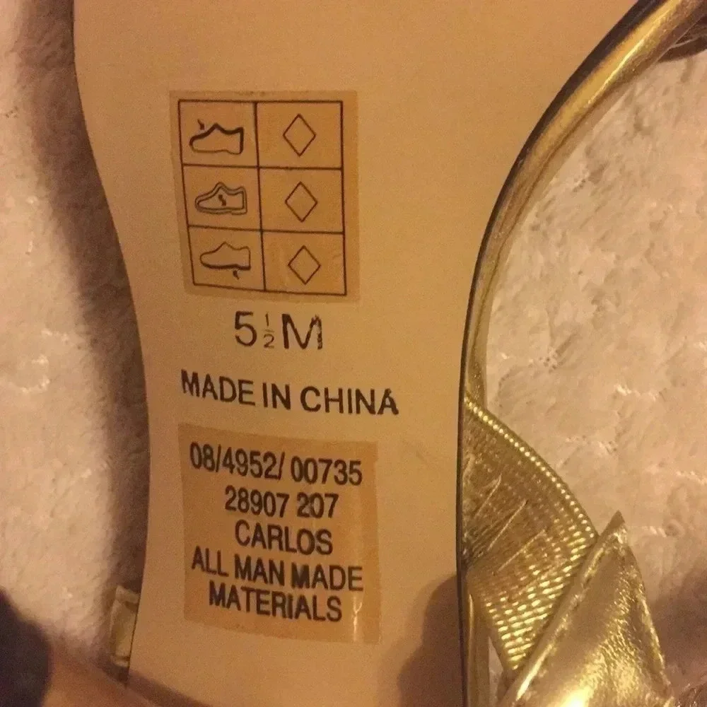 Pierre Dumas gold heels
